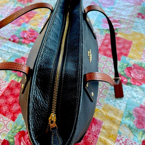 Coach Disney Minnie Mouse Bag - Picture 4 of 10